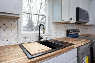 701 E Gates St, Columbus, OH 43206 - Photo 22