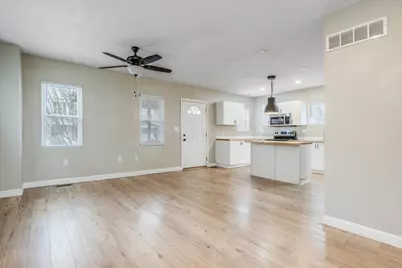 670 Frebis Avenue, Columbus, OH 43206 - Photo 8