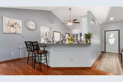 5465 Airwood Drive, Zanesville, OH 43701 - Photo 4