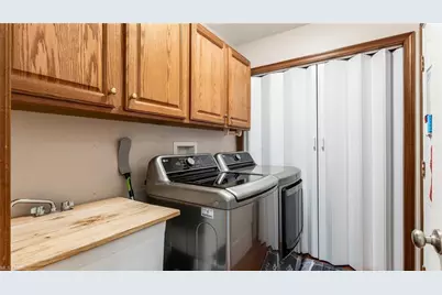 5465 Airwood Drive, Zanesville, OH 43701 - Photo 28