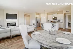 738 Maria Dr, Plain City, OH 43064 - Photo 10