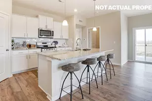 738 Maria Dr, Plain City, OH 43064 - Photo 8