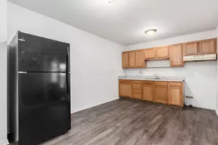1565 Smith Rd, Columbus, OH 43207 - Photo 10