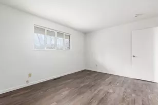 1565 Smith Rd, Columbus, OH 43207 - Photo 16