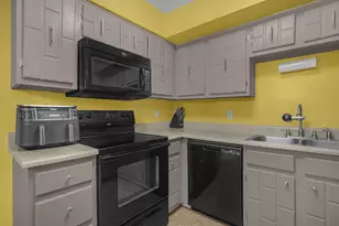 625 Country Club Dr, Newark, OH 43055 - Photo 10