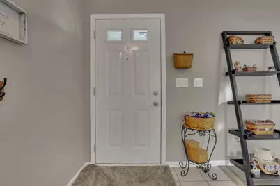 447 Wooster Street, Pickerington, OH 43147 - Photo 2