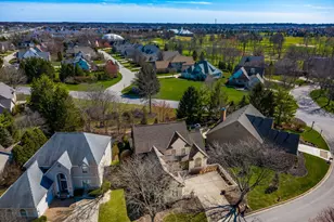 9821 Oxford Cir, Powell, OH 43065 - Photo 86