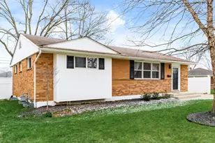 2707 Kingston Ave, Grove City, OH 43123 - Photo 2