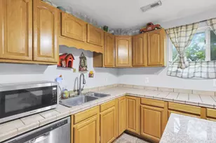 443 Lawrence Ave, Columbus, OH 43228 - Photo 14