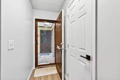 1557 Jennifer Court #B, Columbus, OH 43232 - Photo 4