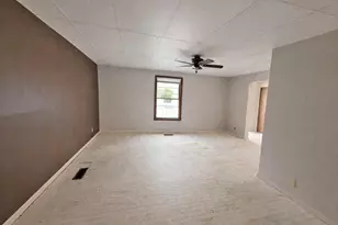 354 Franklin St, Marion, OH 43302 - Photo 6