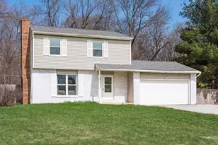 102 Warwood Dr, Granville, OH 43023 - Photo 2