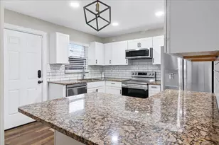 2992 Howey Rd, Columbus, OH 43224 - Photo 6