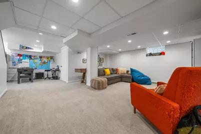 661 S Cassingham Road, Columbus, OH 43209 - Photo 44