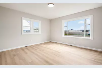 528 E Ohio Street, Circleville, OH 43113 - Photo 32