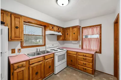 539 E 5th Street, Ashland, OH 44805 - Photo 6