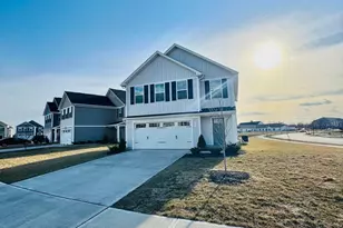 781 Flowers Ct, Marysville, OH 43040 - Photo 2