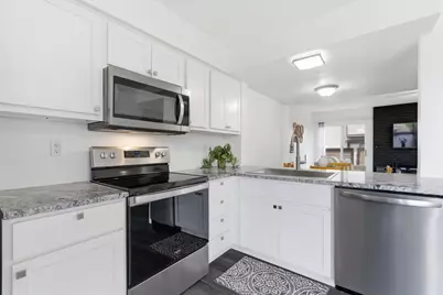 5272 Westbury Drive #13B, Columbus, OH 43228 - Photo 6