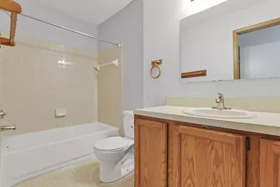 1593 Raspberry Run Drive, Columbus, OH 43204 - Photo 32