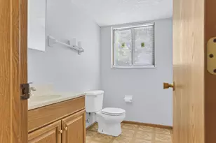 1593 Raspberry Run Dr, Columbus, OH 43204 - Photo 20