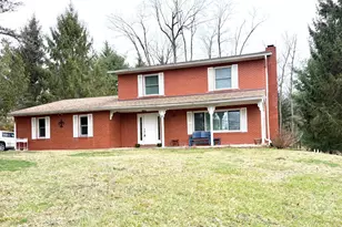 1871 Blue Jay Rd, Heath, OH 43056 - Photo 1