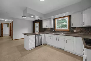 1871 Blue Jay Rd, Heath, OH 43056 - Photo 10