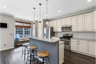 1041 Bluffway Drive, Columbus, OH 43235 - Photo 10