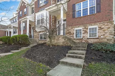 1041 Bluffway Drive, Columbus, OH 43235 - Photo 2