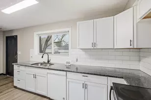 1713 Kelton Ave, Columbus, OH 43207 - Photo 10