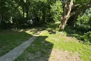 778 Berkeley Rd, Columbus, OH 43205 - Photo 2