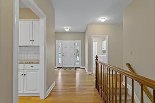 985 Linworth Village Dr, Columbus, OH 43235 - Photo 30