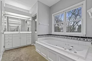 985 Linworth Village Dr, Columbus, OH 43235 - Photo 24