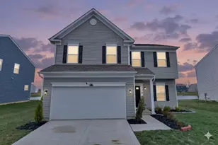 39 Thoreau Dr, Ashville, OH 43103 - Photo 1