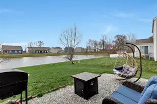 39 Thoreau Dr, Ashville, OH 43103 - Photo 32