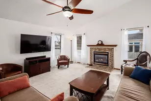 3226 Summer Glen Dr, Grove City, OH 43123 - Photo 6