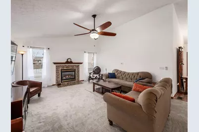 3226 Summer Glen Drive, Grove City, OH 43123 - Photo 8