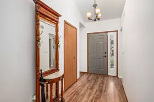 3226 Summer Glen Dr, Grove City, OH 43123 - Photo 4