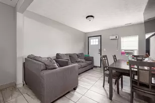 629 S Wheatland Ave, Columbus, OH 43204 - Photo 14