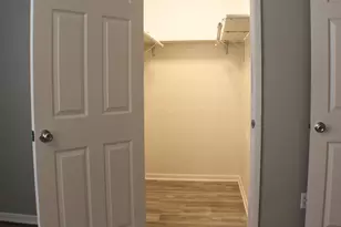 2472 Nassau Dr, Columbus, OH 43232 - Photo 20