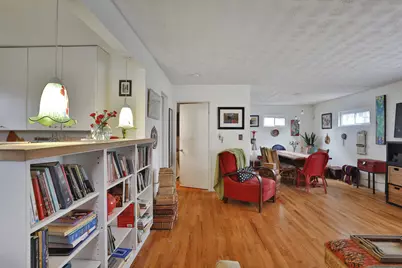 957 E 13th Avenue, Columbus, OH 43211 - Photo 6