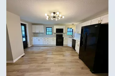 139 W High Street, Glenford, OH 43739 - Photo 8