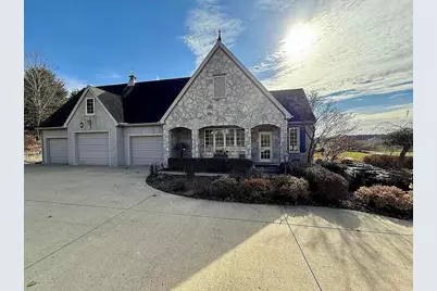 1436 Greenbrier Drive, Mount Vernon, OH 43050 - Photo 4