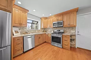 8639 Craigston Ct, Dublin, OH 43017 - Photo 8