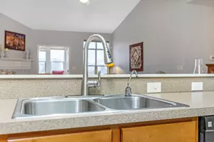 193 Pebble Creek Dr, Pataskala, OH 43062 - Photo 8