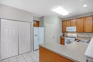 193 Pebble Creek Dr, Pataskala, OH 43062 - Photo 6