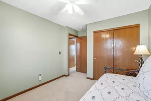 8240 Worthington Crossing Dr, Westerville, OH 43081 - Photo 26