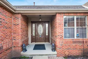 4830 Heycross Dr, Grove City, OH 43123 - Photo 4