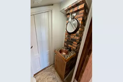 207 E Mill Street, Circleville, OH 43113 - Photo 16