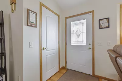 334 Glenridge Circle, Howard, OH 43028 - Photo 8