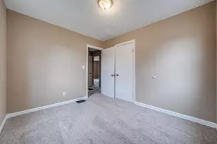 2805 Beulah Rd, Columbus, OH 43211 - Photo 16